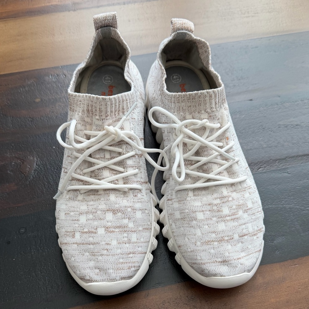 Beige and Gold Knit Sneakers